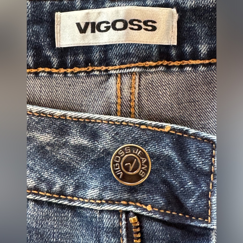 VIGOSS Stevie Crop Straight Raw Hem Jeans (28) - Picture 5 of 16